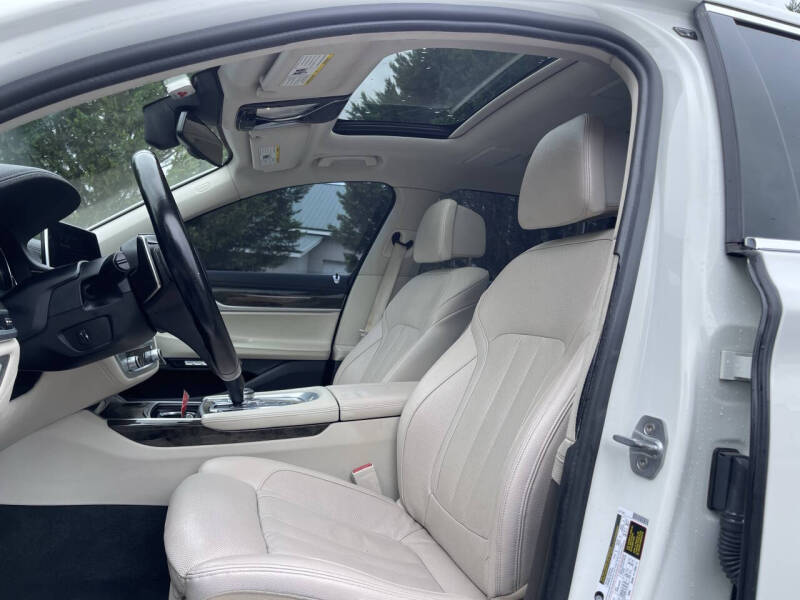 2016 BMW 7 Series 740i