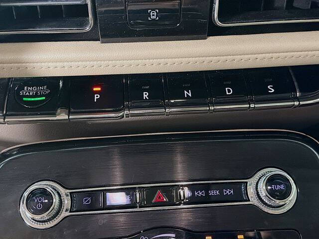 2022 Lincoln Nautilus Standard