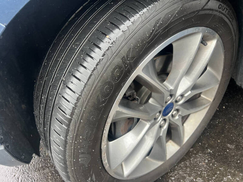 2018 Ford Edge Titanium