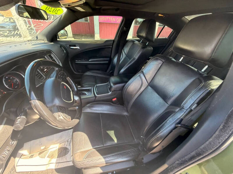 2020 Dodge Charger SXT