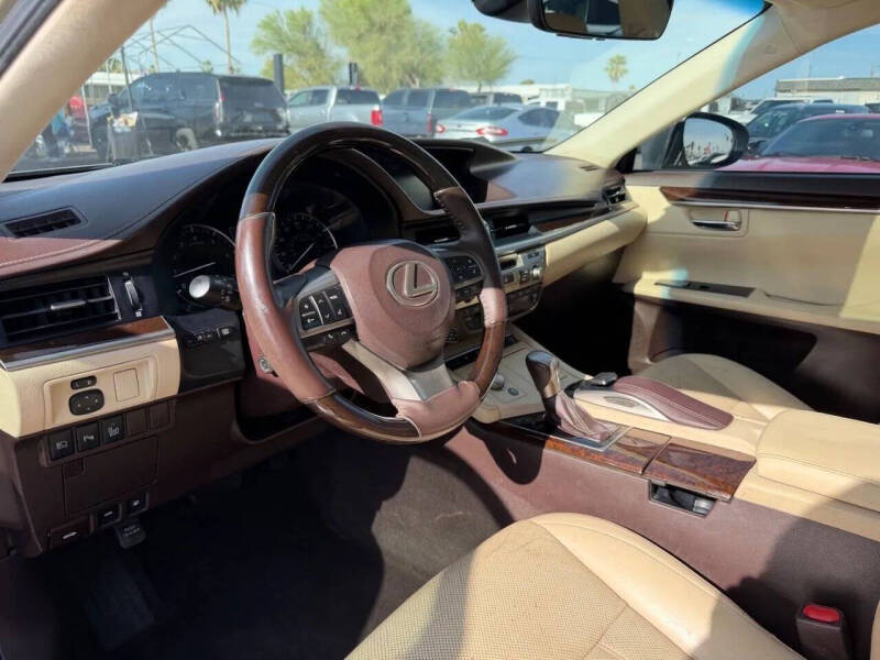 2016 Lexus ES 350