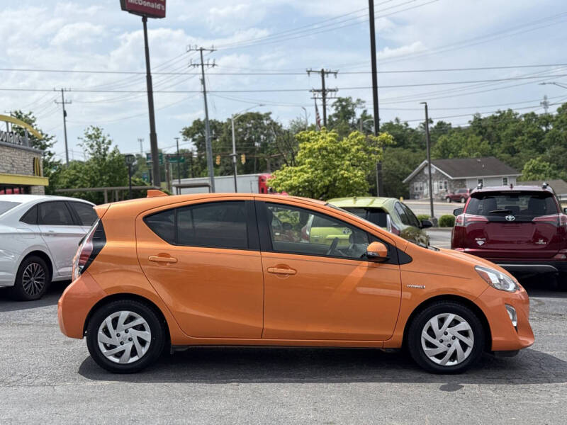 2015 Toyota Prius c Three