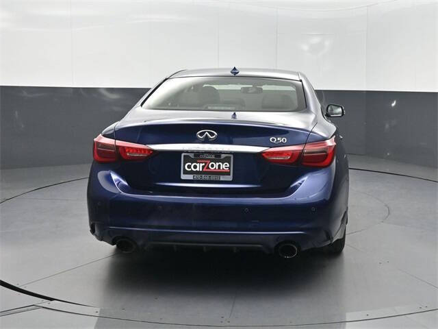 2022 Infiniti Q50 Luxe
