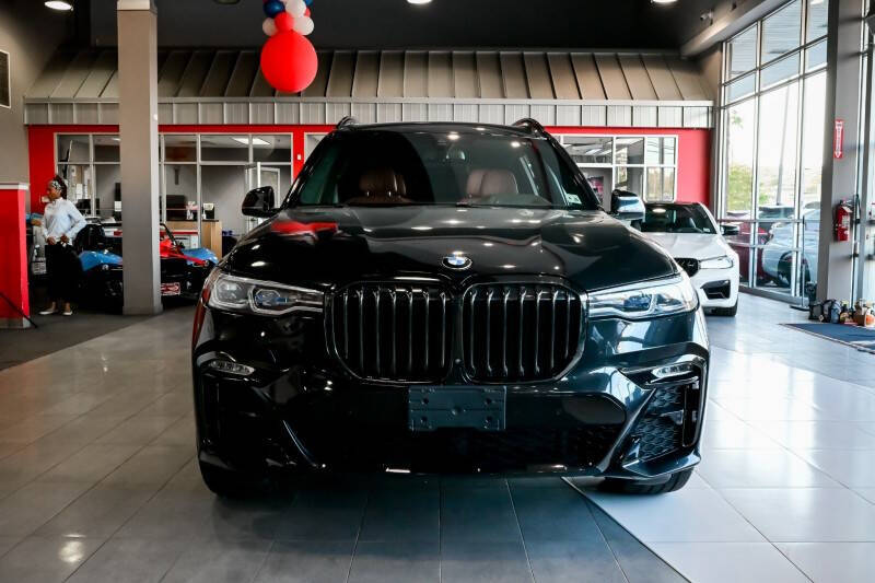 2021 BMW X7 M50i