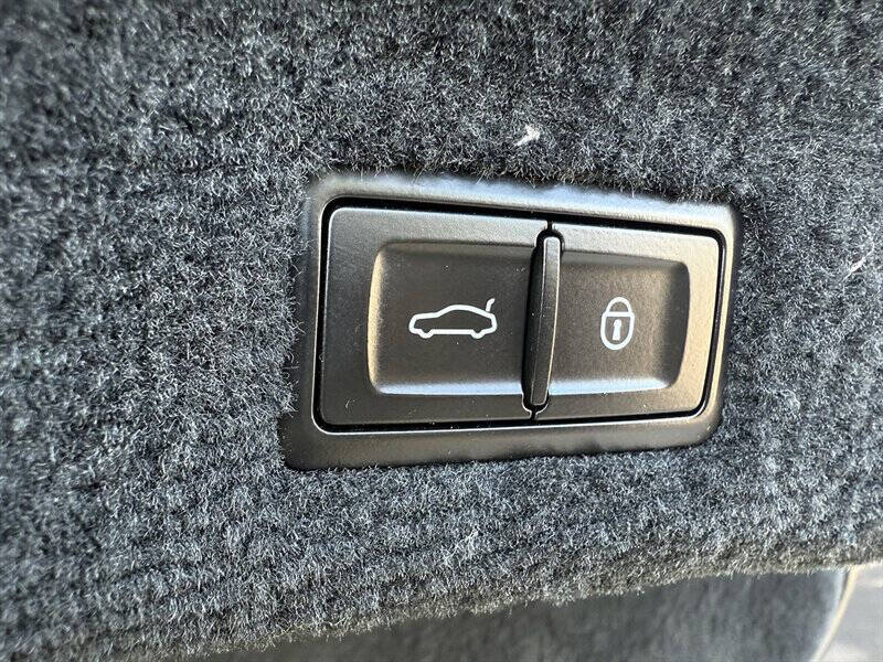 2020 Bentley Continental 27