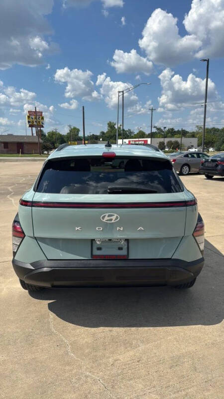 2024 Hyundai Kona SEL