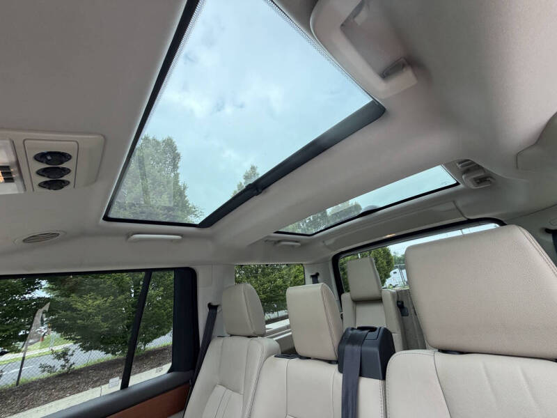 2015 Land Rover LR4 HSE