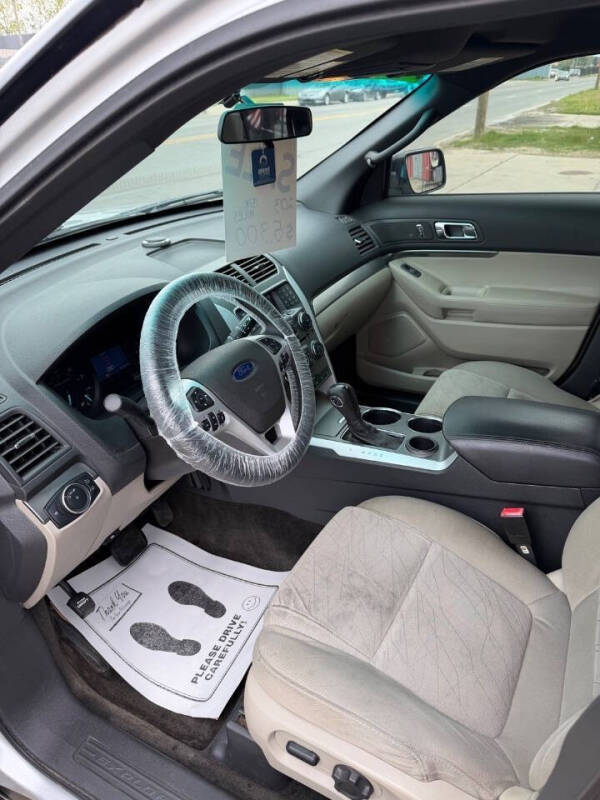 2013 Ford Explorer
