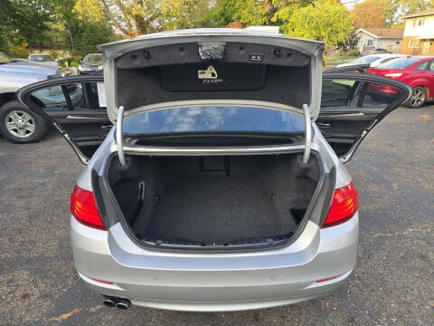 2016 BMW 5 Series 528i xDrive