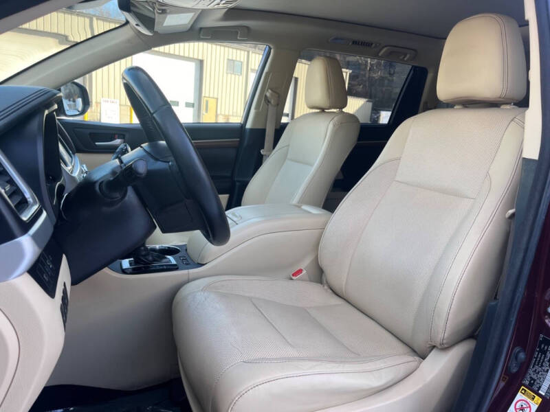 2018 Toyota Highlander Limited Platinum