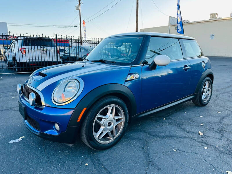 2007 MINI Cooper for sale at Best Rate Motors in Sacramento CA