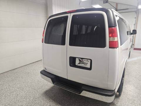 2015 Chevrolet Express LT 3500