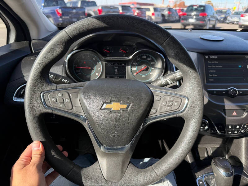 2018 Chevrolet Cruze LT Auto
