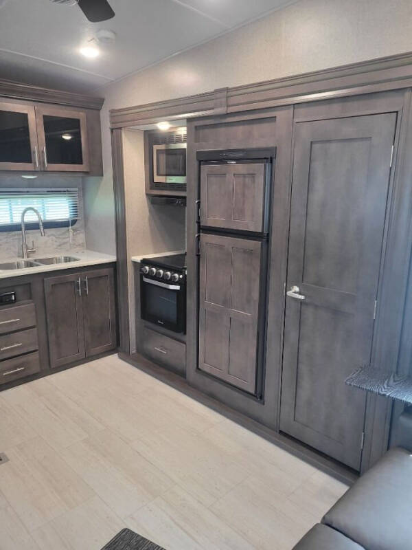 2020 Rockwood ULTRA LIGHT