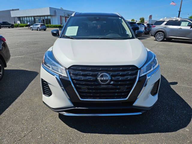 2022 Nissan Kicks SV