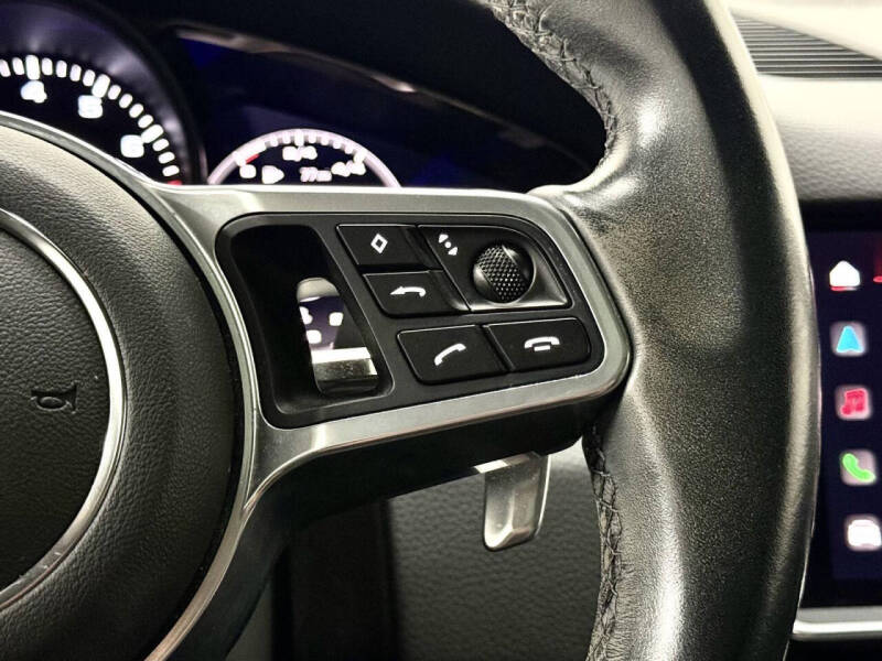 2022 Porsche Cayenne Platinum Edition