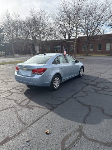 2011 Chevrolet Cruze LS