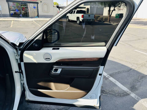 2017 Land Rover Discovery HSE Luxury