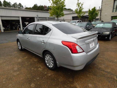 2015 Nissan Versa 1.6 SV