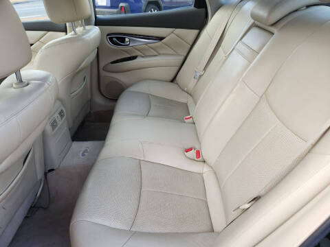 2011 Infiniti M37 x