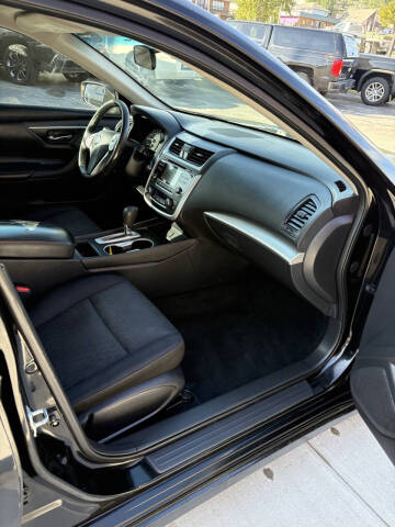 2017 Nissan Altima 2.5 SV