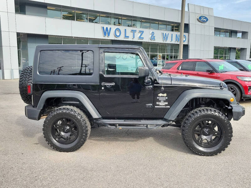 2017 Jeep Wrangler Sport