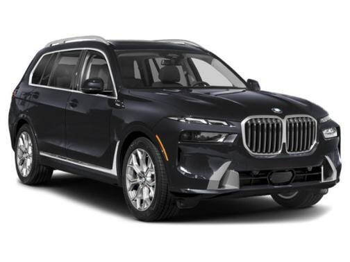 2023 BMW X7 M60i