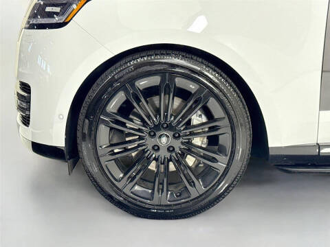 2023 Land Rover Range Rover P400 SE