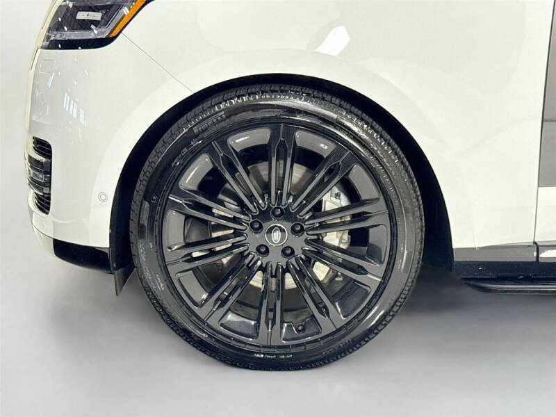 2023 Land Rover Range Rover P400 SE