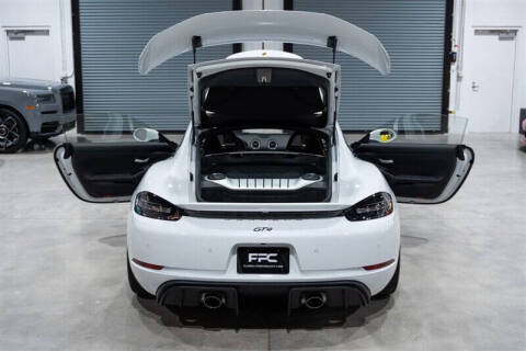 2021 Porsche 718 Cayman GT4