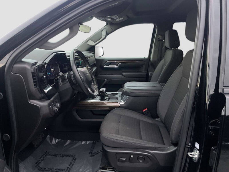 2025 Chevrolet Silverado 1500