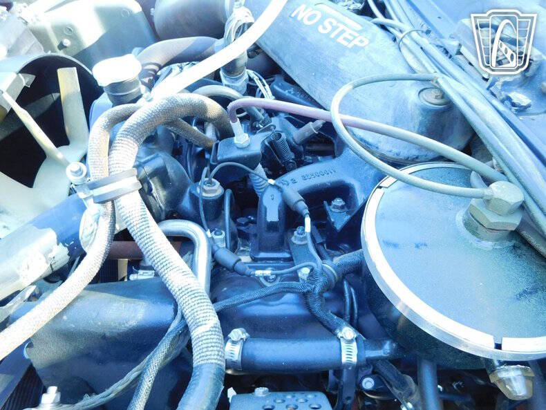 2002 AM General M1123