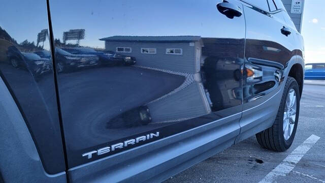 2024 GMC Terrain SLT