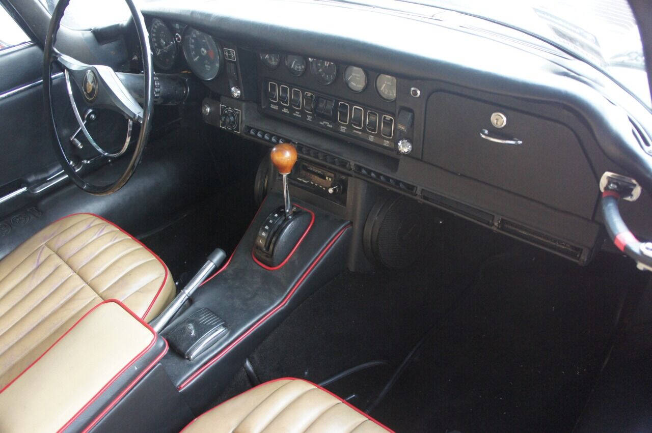 1969 Jaguar E-Type 6