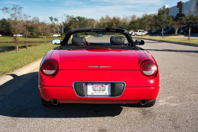 2003 Ford Thunderbird