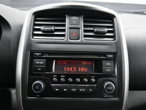 2015 Nissan Versa 1.6 SV