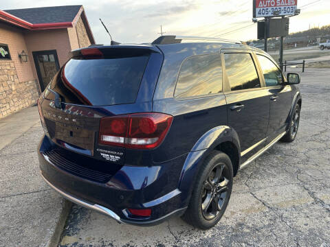 2020 Dodge Journey Crossroad