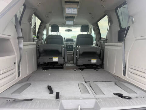 2011 Volkswagen Routan