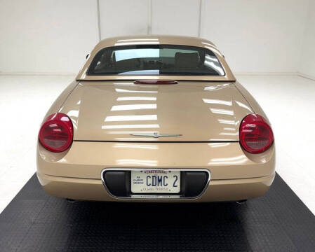 2005 Ford Thunderbird Deluxe
