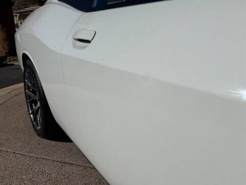 2016 Dodge Challenger SRT 392