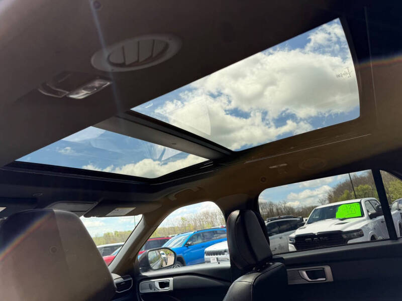 2023 Ford Explorer ST-Line