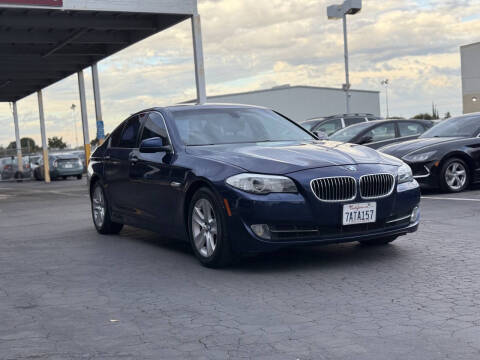 2013 BMW 5 Series 528i