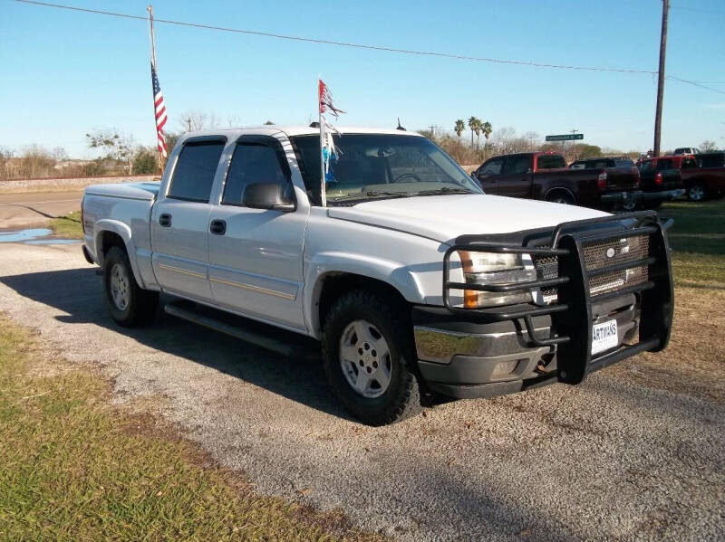 2005 Chevrolet Silverado 1500 for sale at Hartman's Auto Sales in Victoria TX