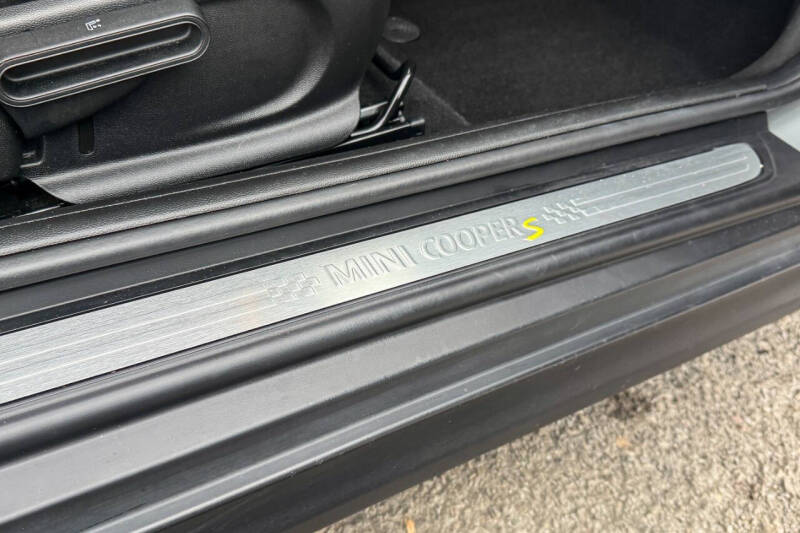 2022 MINI Hardtop 2 Door Cooper SE