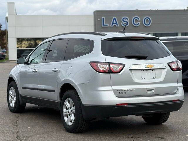 2017 Chevrolet Traverse LS