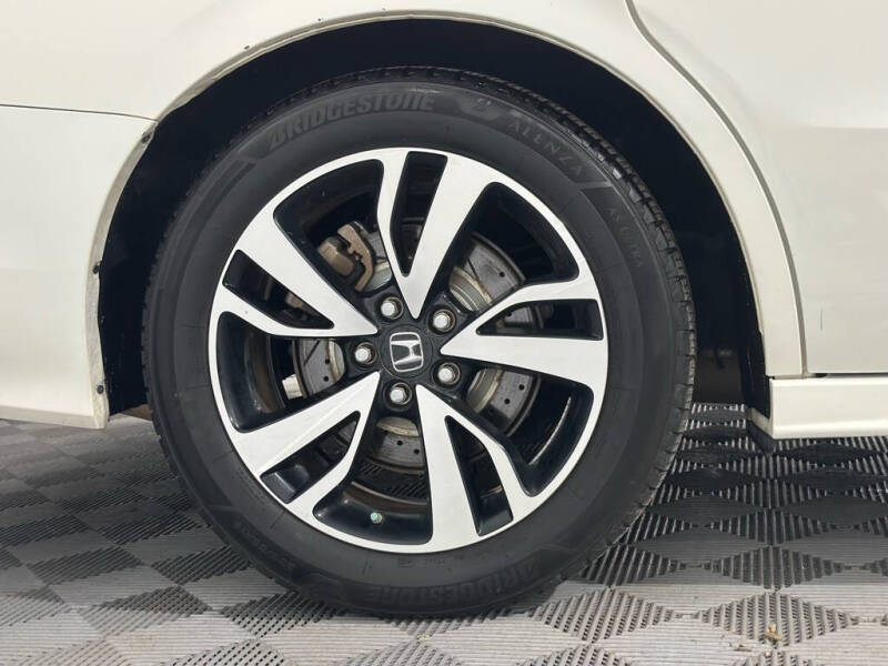 2019 Honda Odyssey Elite