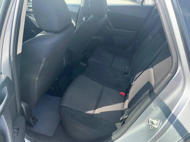 2013 Mazda MAZDA3 i Touring