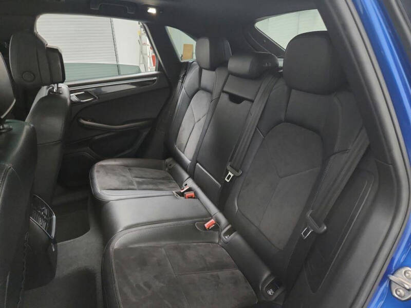 2018 Porsche Macan S