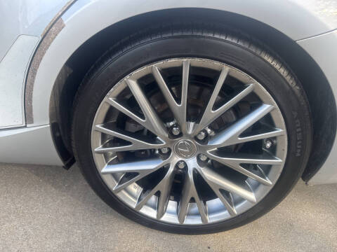 2017 Lexus IS 200t
