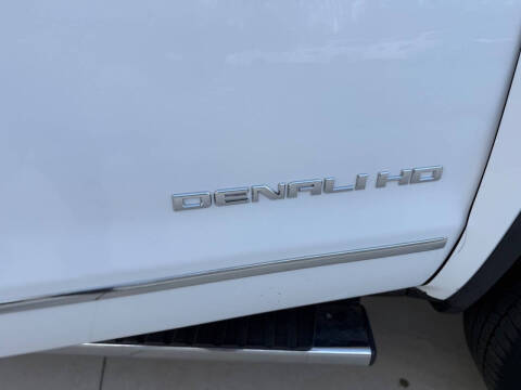 2015 GMC Sierra 2500HD Denali